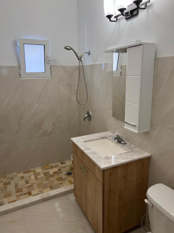 Apartments Stuart Utjeha Zewnętrze zdjęcie