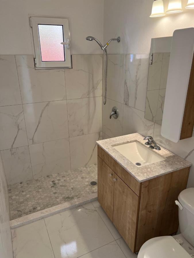 Apartments Stuart Utjeha Zewnętrze zdjęcie