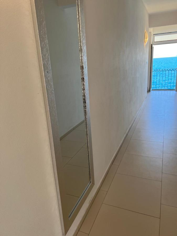 Apartments Stuart Utjeha Zewnętrze zdjęcie