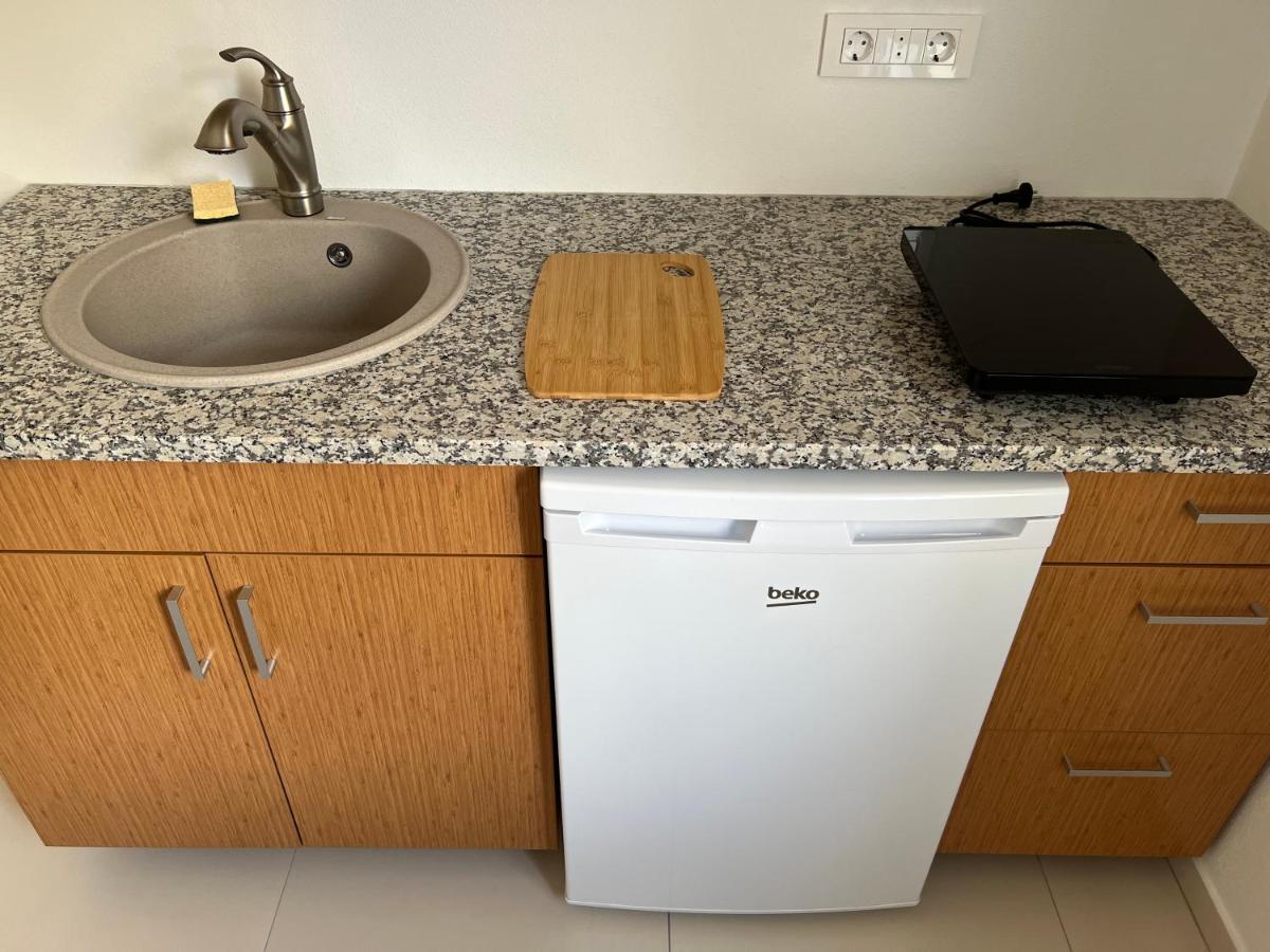 Apartments Stuart Utjeha Zewnętrze zdjęcie