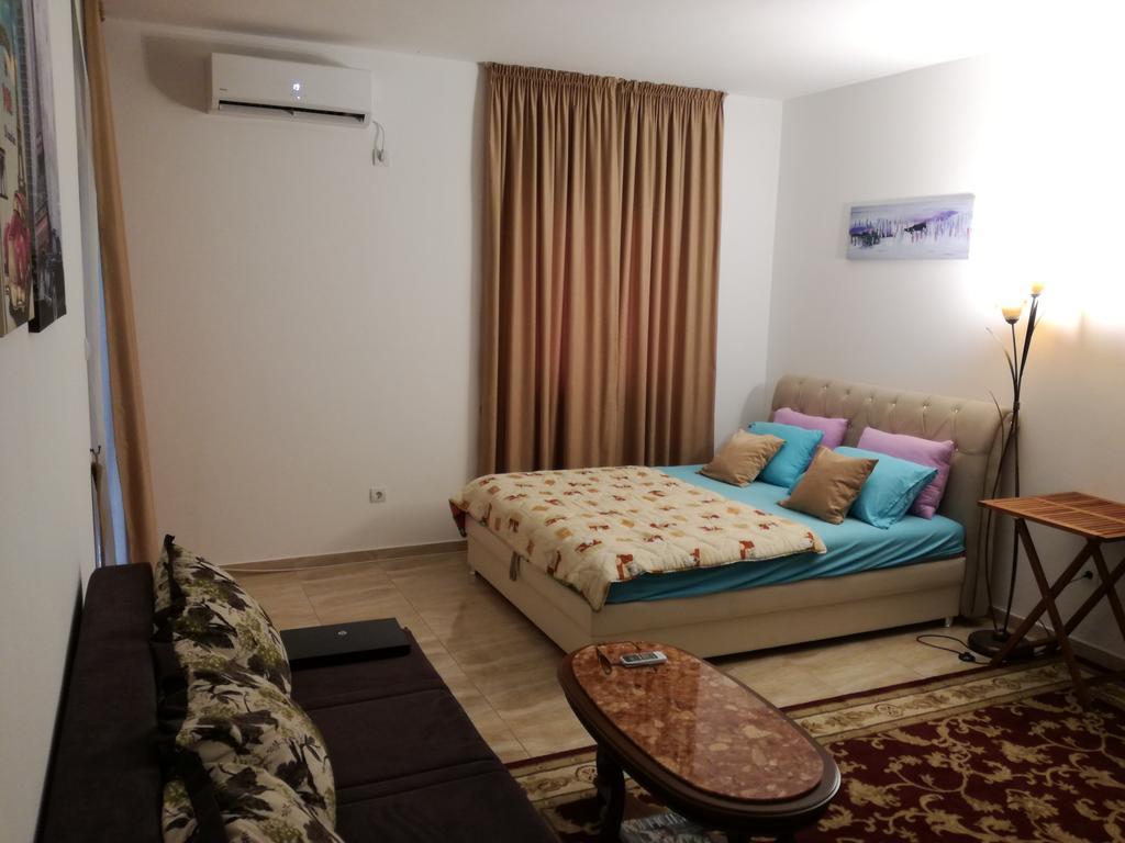 Apartments Stuart Utjeha Zewnętrze zdjęcie
